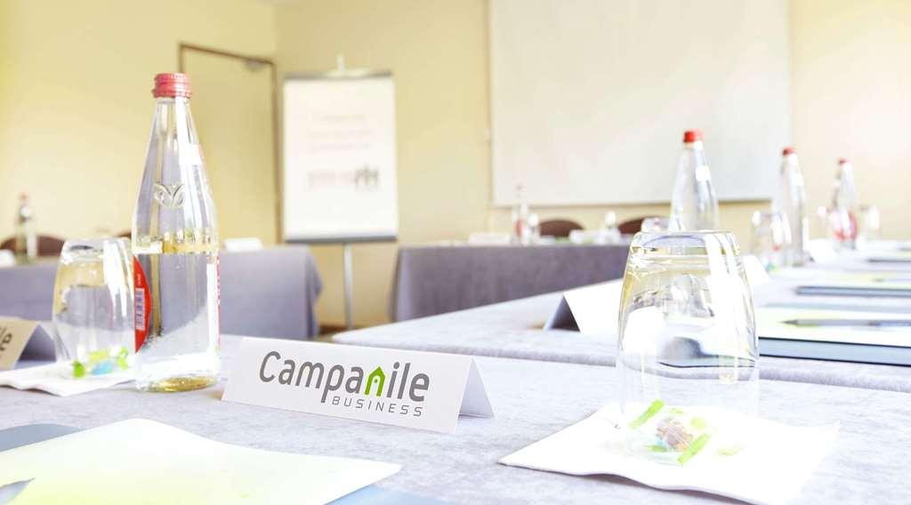 Campanile & Restaurant 3*